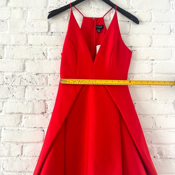 Le Château red cocktail dress - Picture 11 of 11